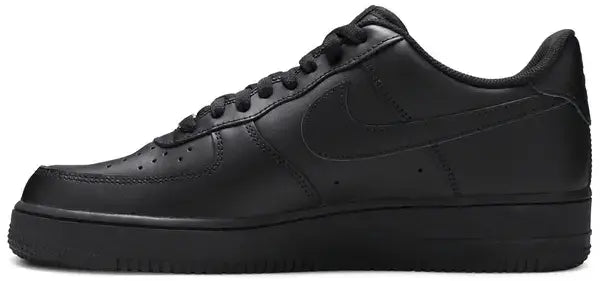 Nike Air Force 1 '07 – Triple Black