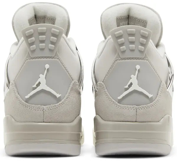 Air Jordan 4 Retro 'Frozen Moments'