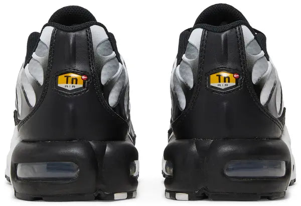 Nike Air Max Plus TN'Black Metallic Silver'